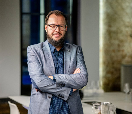 Maciej Nowicki